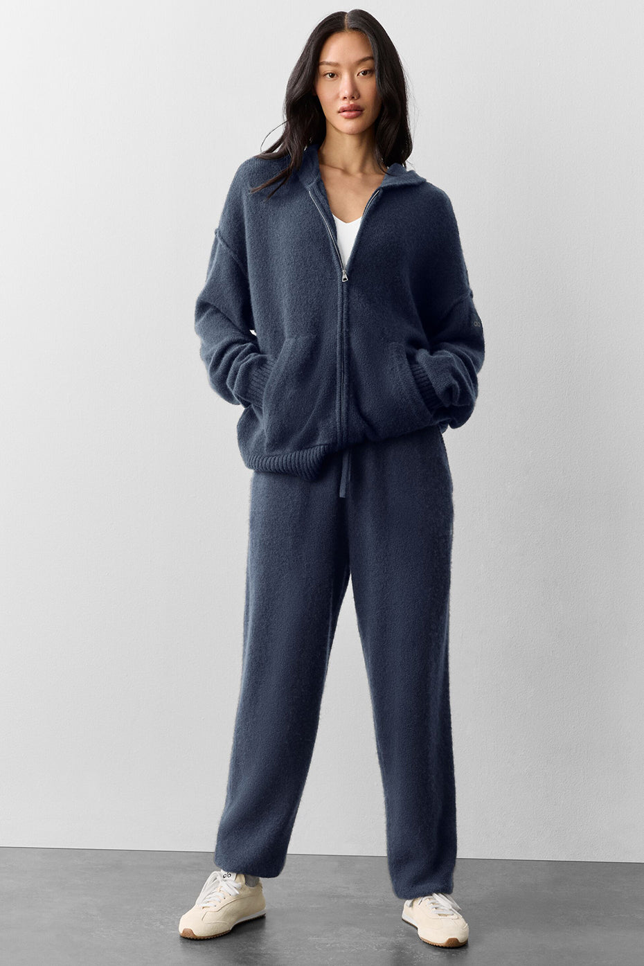Alo Yoga Wool Cashmere New Class Full Zip Hoodie - Navy - imagen 5