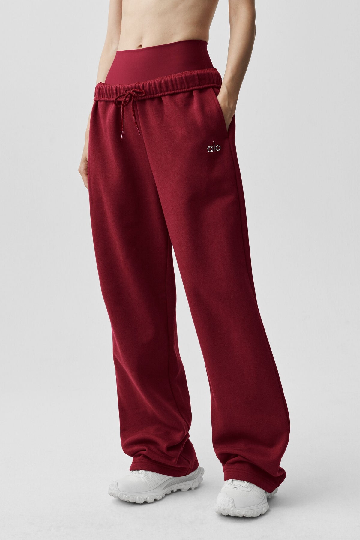 Alo Yoga Accolade Straight Leg Sweatpant - Summer Romance Red - imagen 1