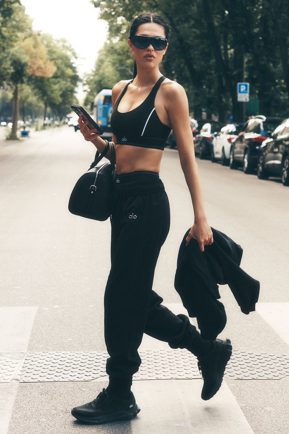 Alo Yoga Accolade Sweatpant - Black - imagen 1