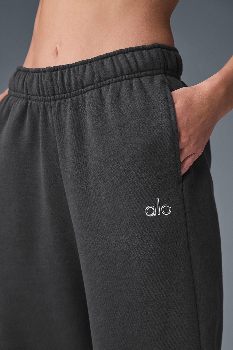 Alo Yoga Accolade Sweatpant - Anthracite - imagen 4