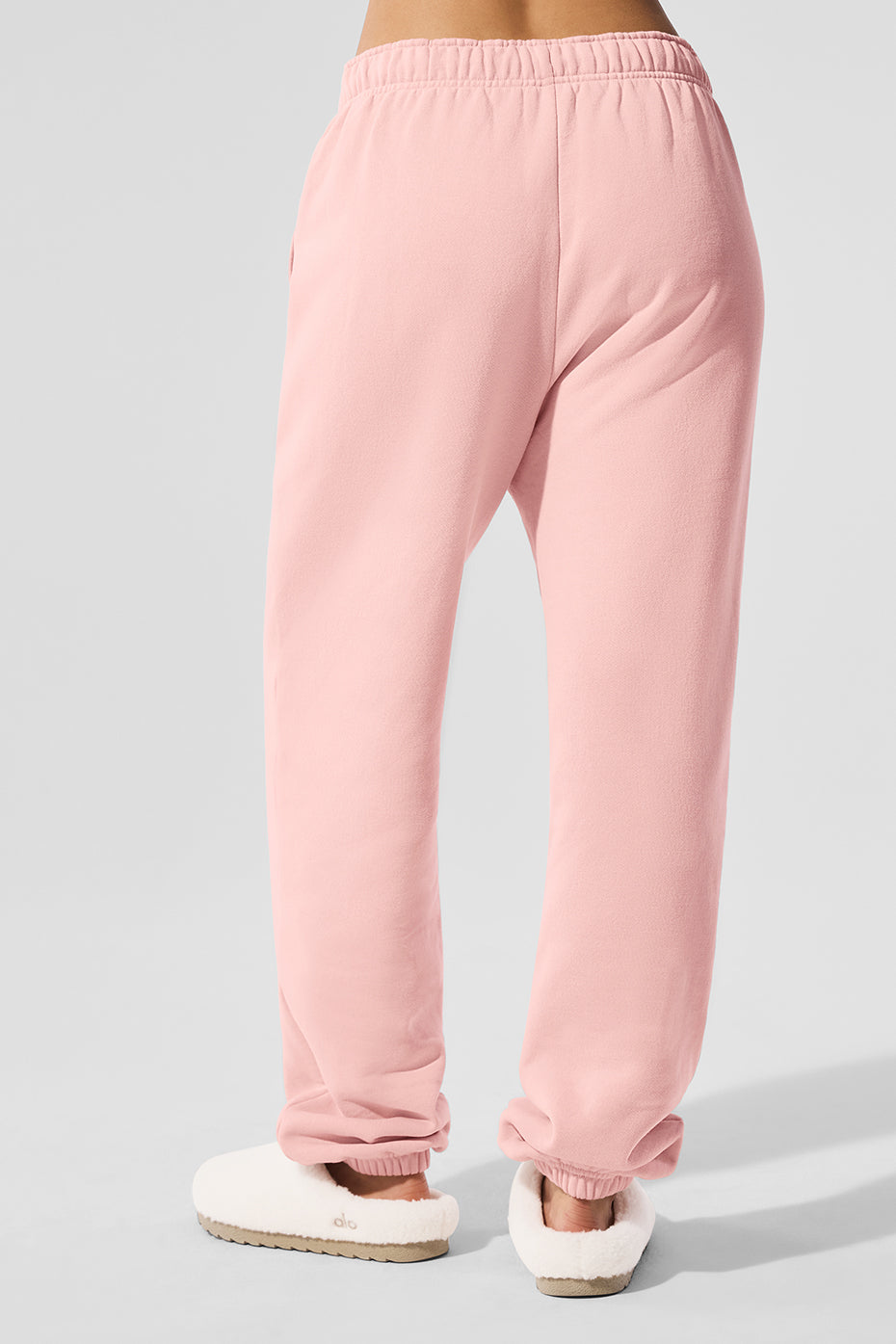 Alo Yoga Accolade Sweatpant - Pink Quartz - imagen 4