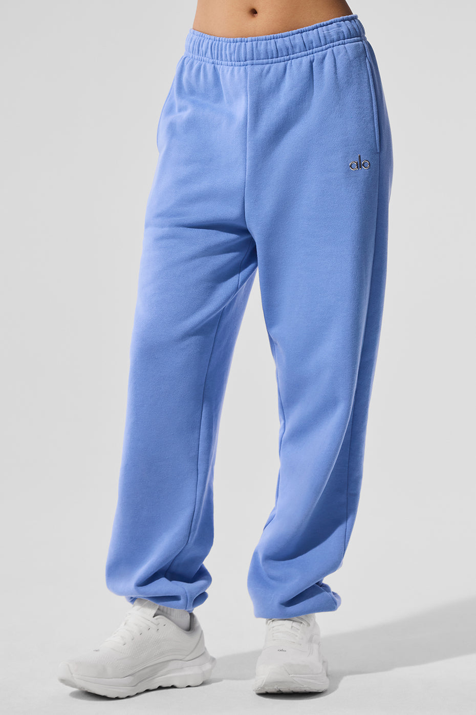 Alo Yoga Accolade Sweatpant - Crystal Clear Blue - imagen 1