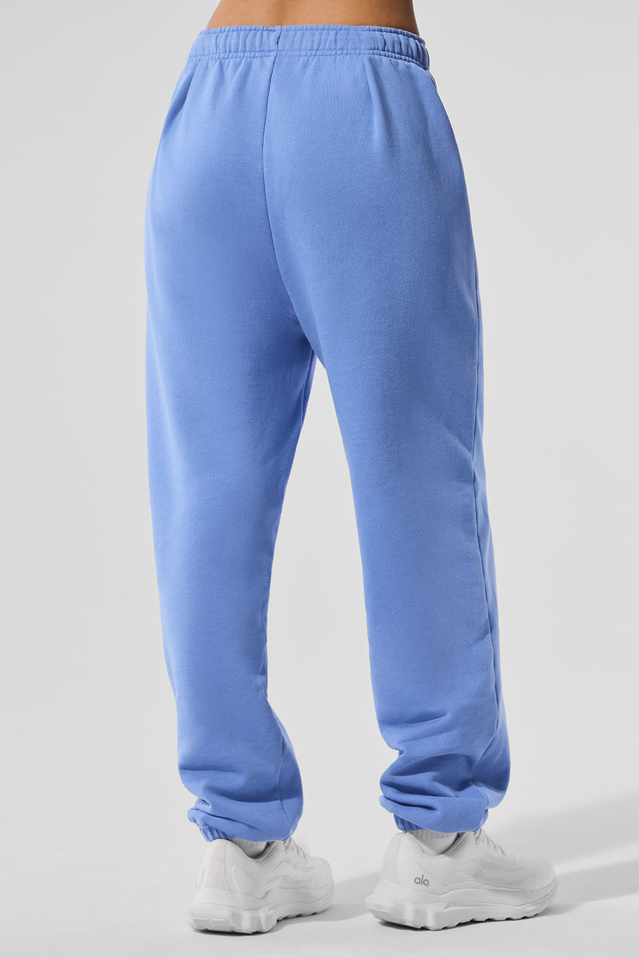 Alo Yoga Accolade Sweatpant - Crystal Clear Blue - imagen 2