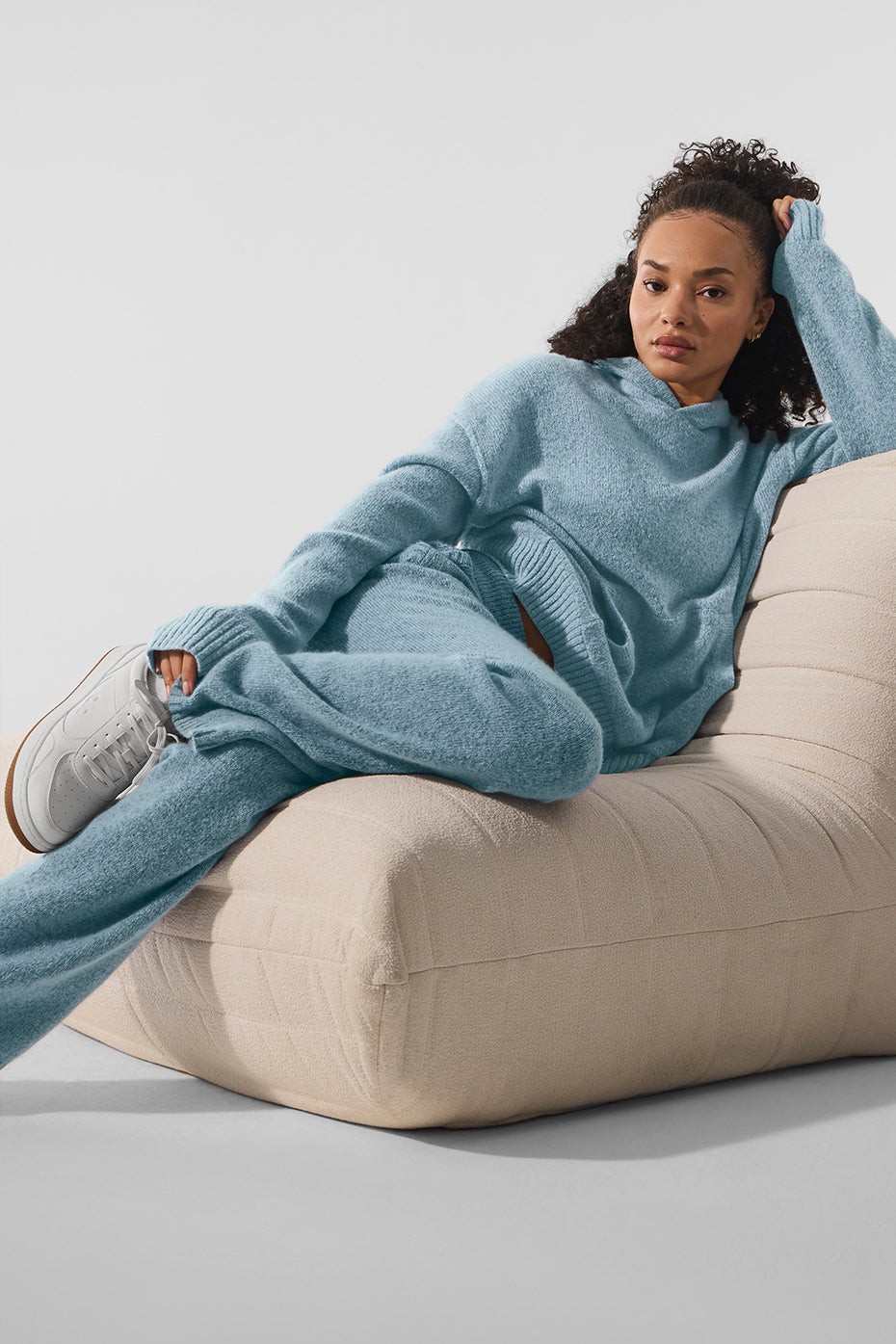 Alo Yoga Wool Cashmere New Class Sweatpant - Celestial Blue Granite Heather - imagen 6