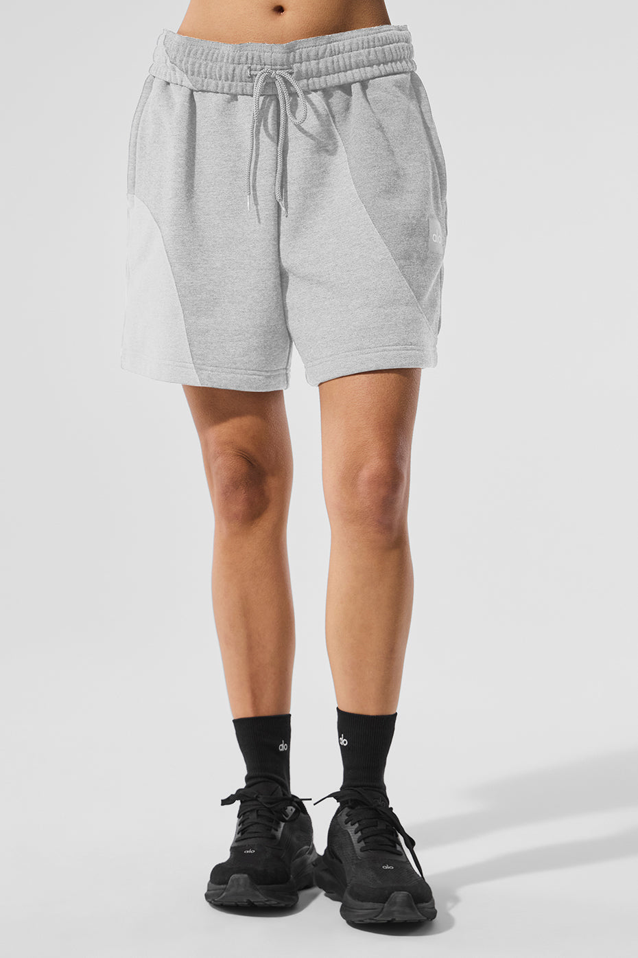 Alo Yoga 7" Make Waves Short - Athletic Heather Grey Tonal - imagen 1