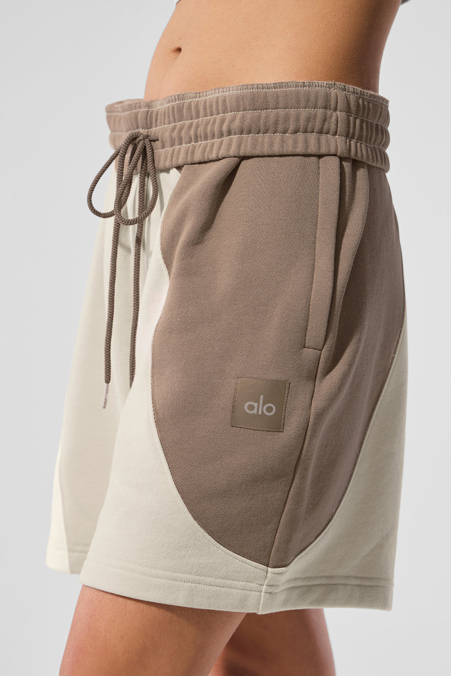 Alo Yoga 7" Make Waves Short - Ivory/Bone/Gravel - imagen 3