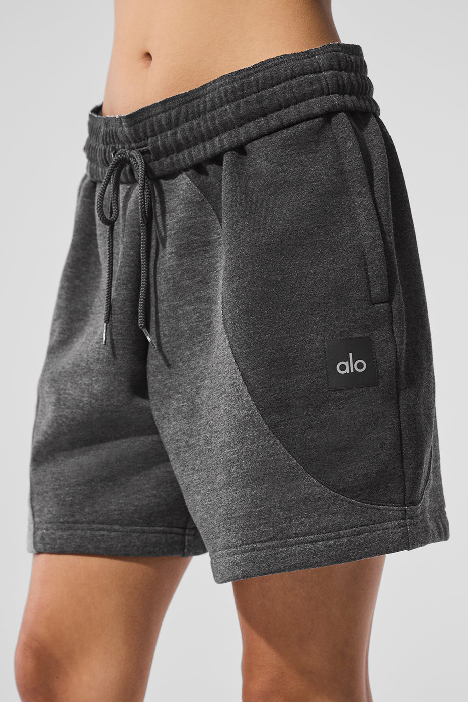 Alo Yoga 7" Make Waves Short - Dark Heather Grey Tonal - imagen 3