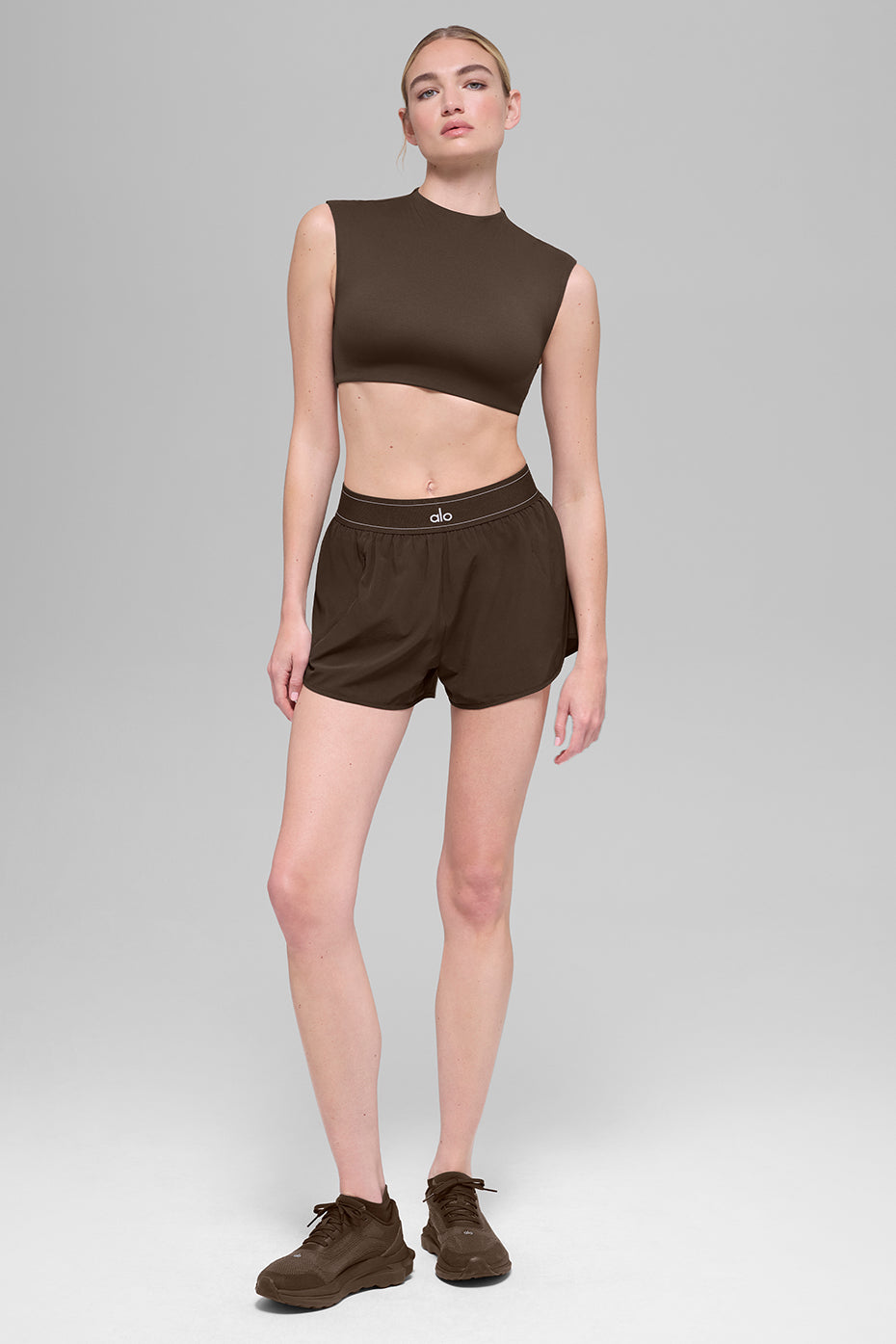 Alo Yoga ALO Softsculpt Capped Out Short Sleeve - Espresso - imagen 1