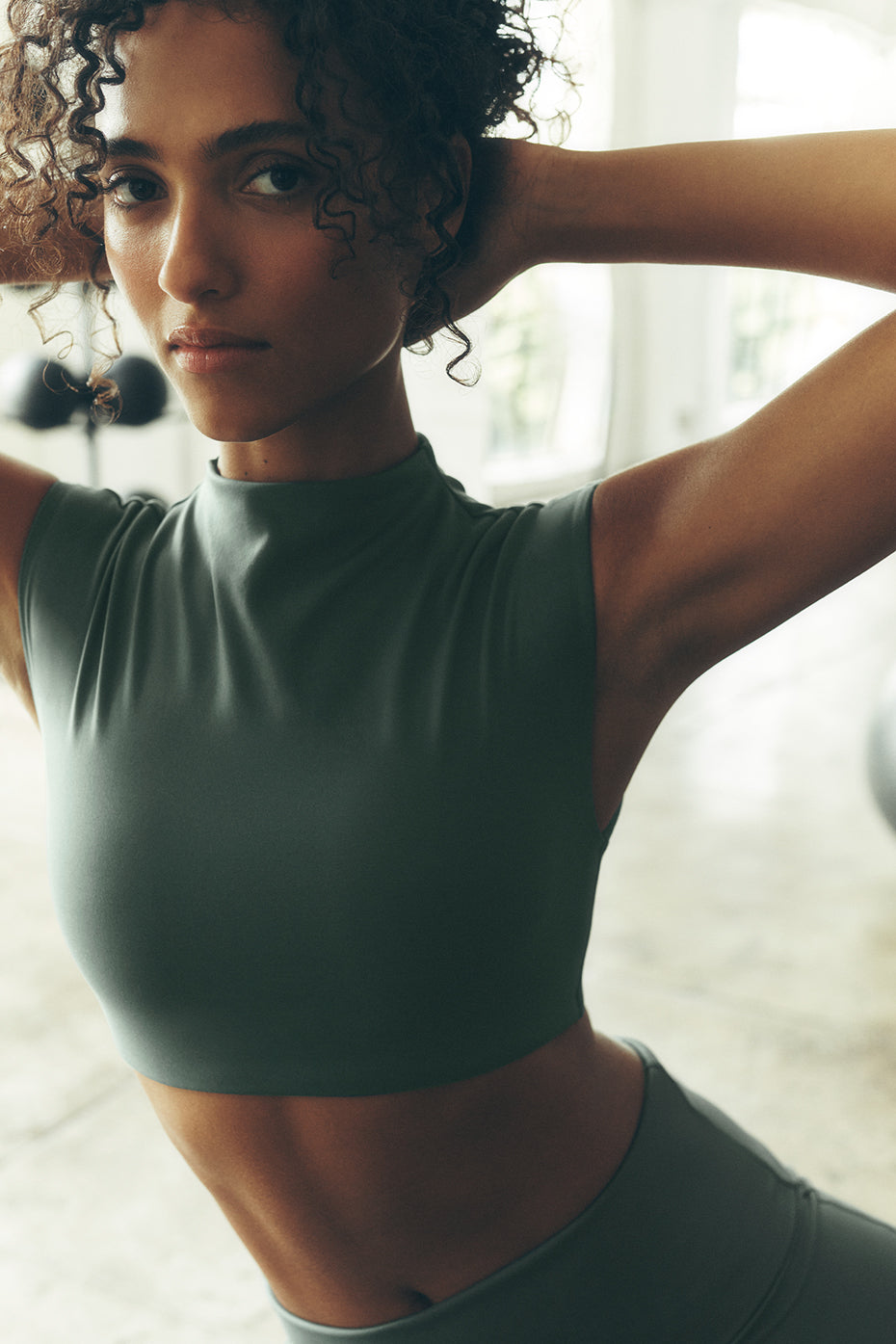 Alo Yoga ALO Softsculpt Capped Out Short Sleeve - Clover Green - imagen 1