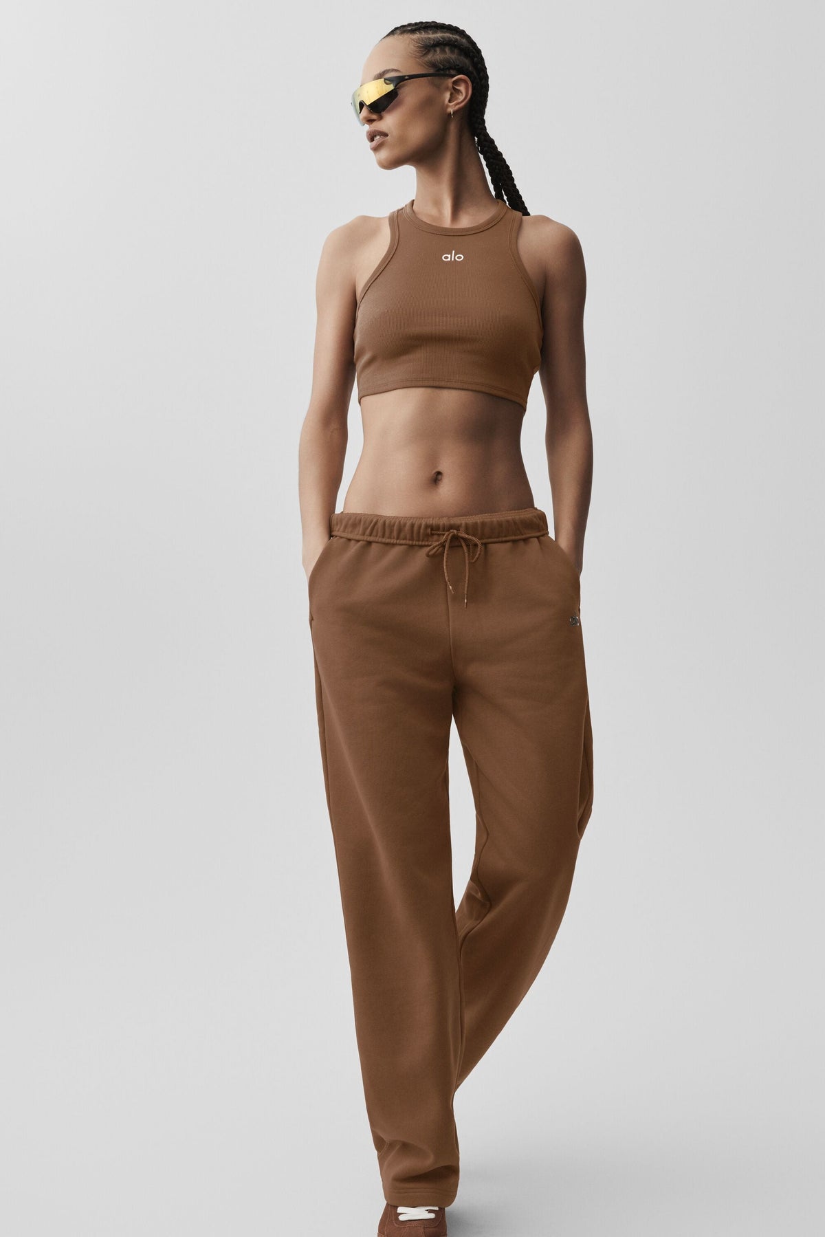 Alo Yoga Aspire Tank - Sun Kissed Brown/White - imagen 5