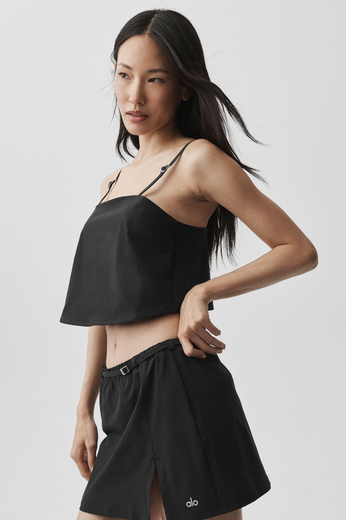 Alo Yoga Cropped Connection Tank - Black - imagen 3