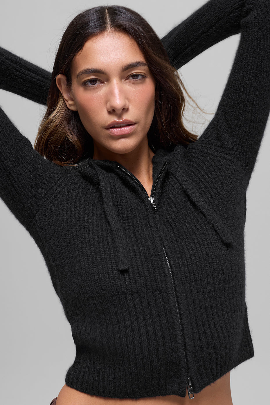 Alo Yoga Wool Cashmere Ribbed Noble Full Zip Hoodie - Black - imagen 4