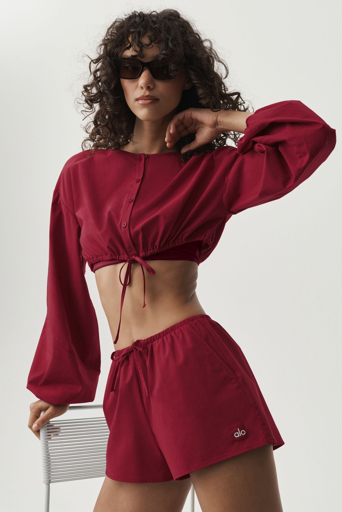 Alo Yoga Cotton Cropped Real Deal Long Sleeve - Summer Romance Red - imagen 3