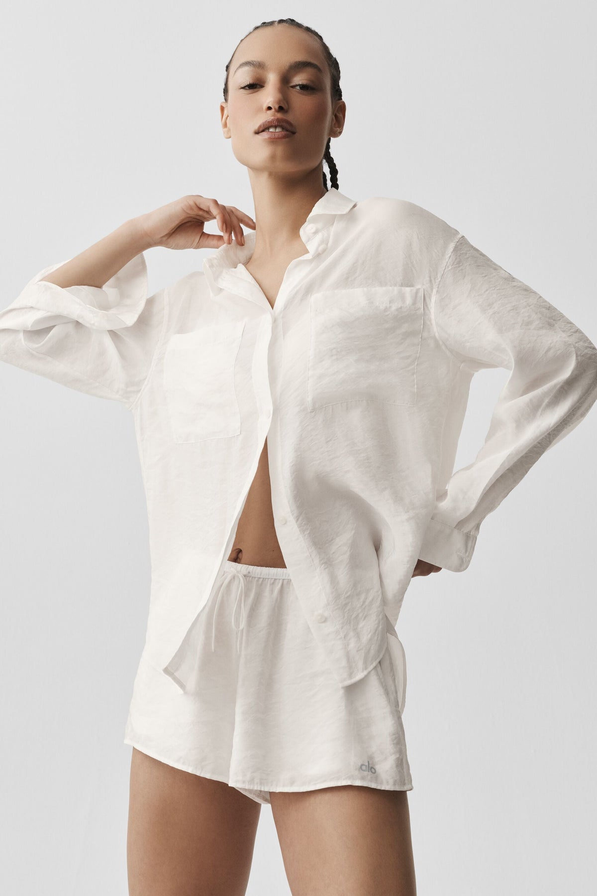 Alo Yoga Semi-Sheer Golden Hour Button Down Long Sleeve - Ivory - imagen 3