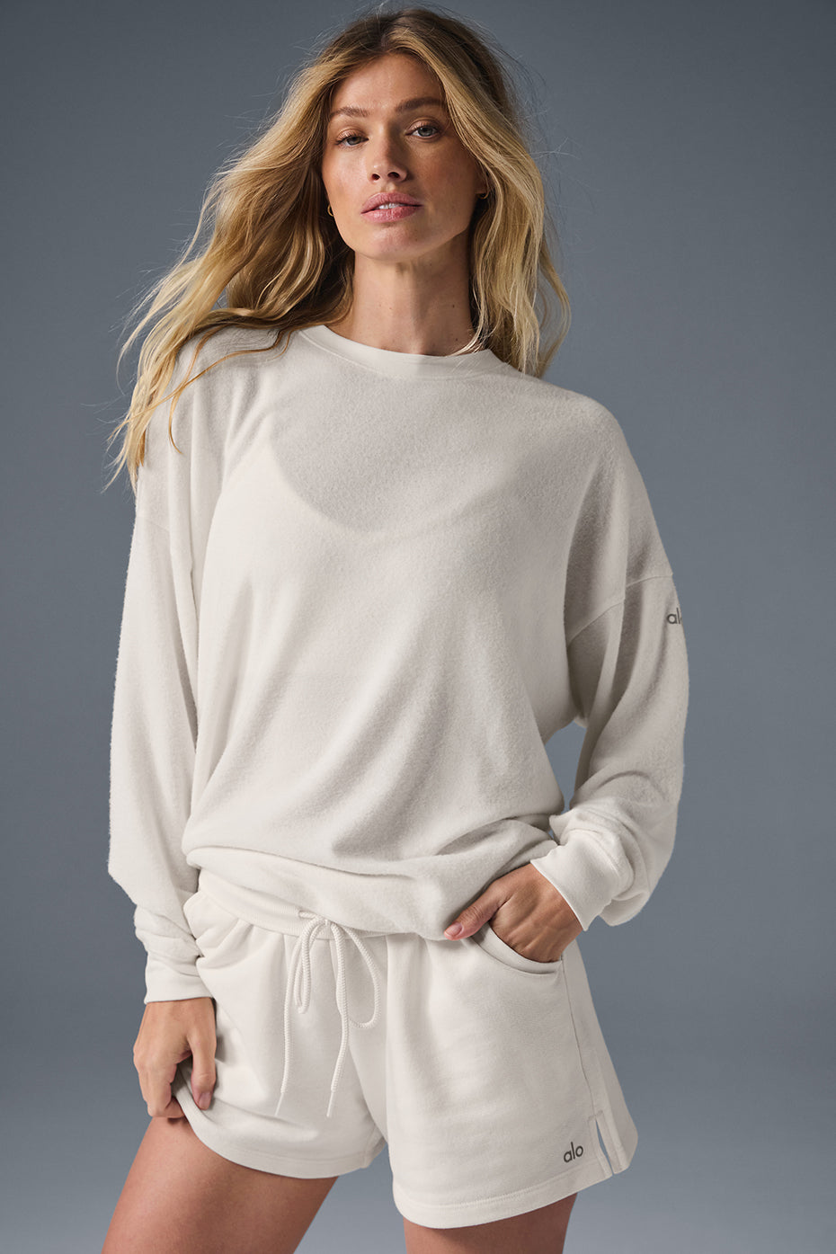 Alo Yoga Soho Pullover - Ivory - imagen 1