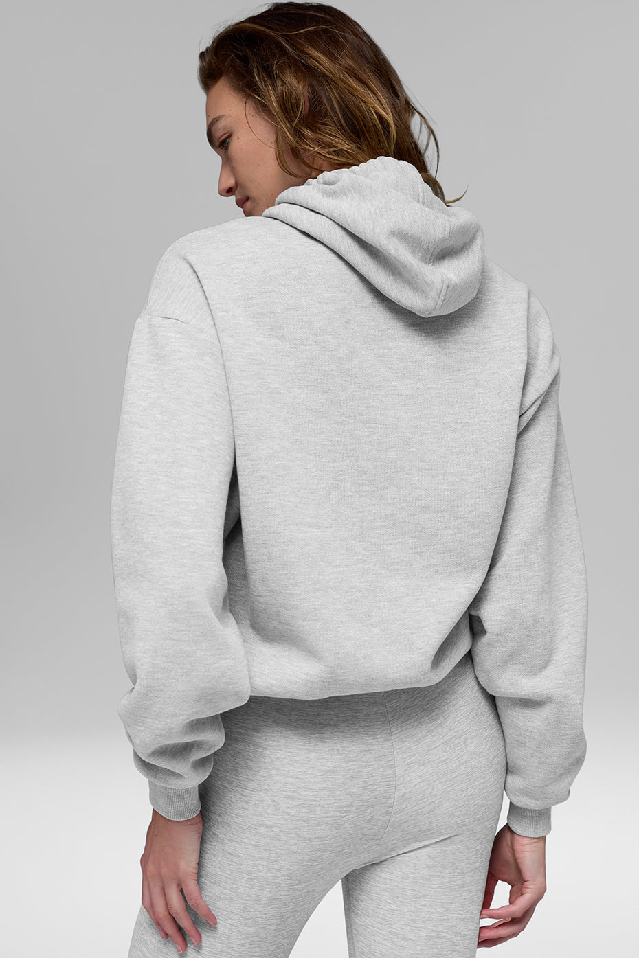 Alo Yoga Accolade Hoodie - Athletic Heather Grey - imagen 2