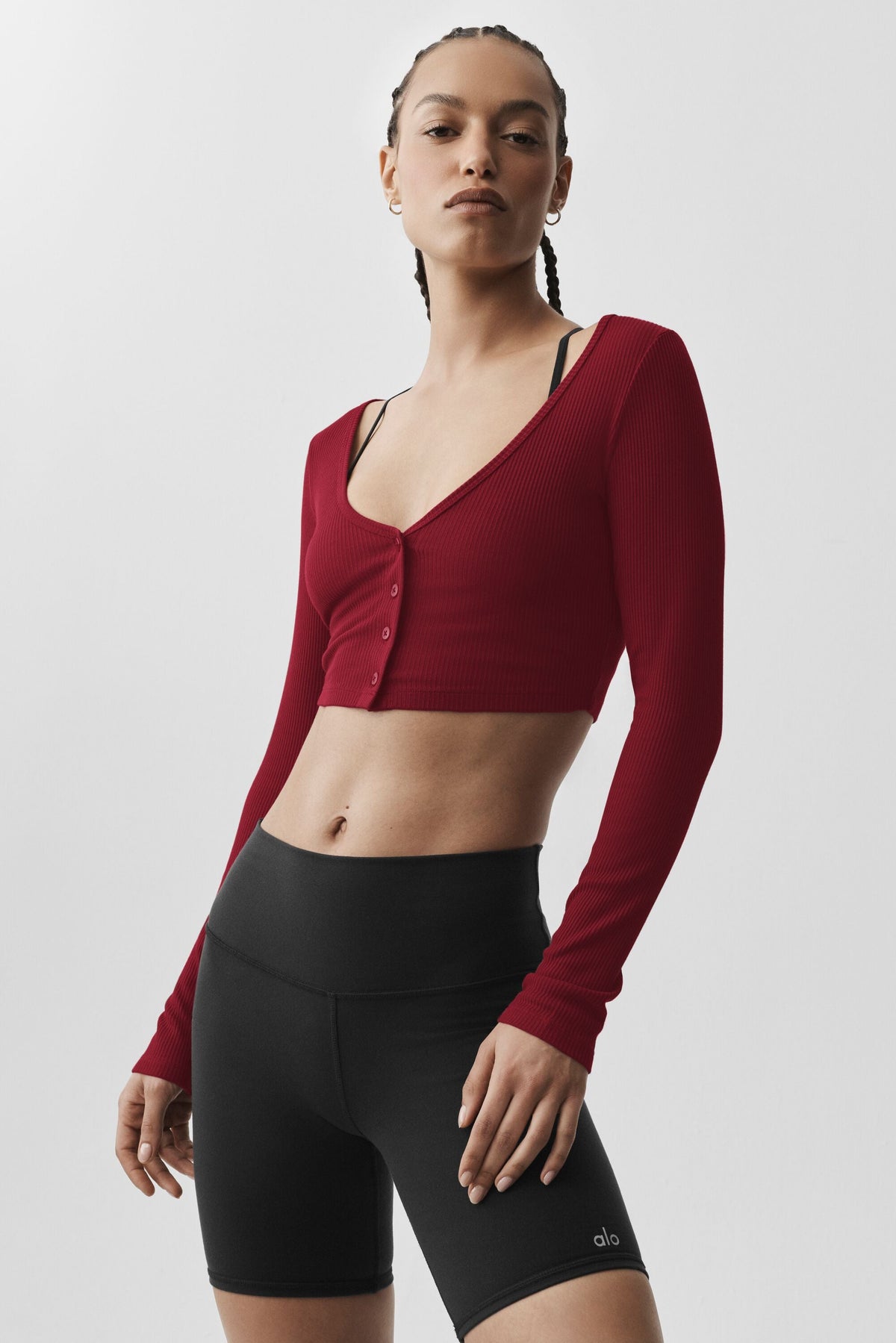 Alo Yoga Ribbed Cropped Whisper Cardigan - Summer Romance Red - imagen 2