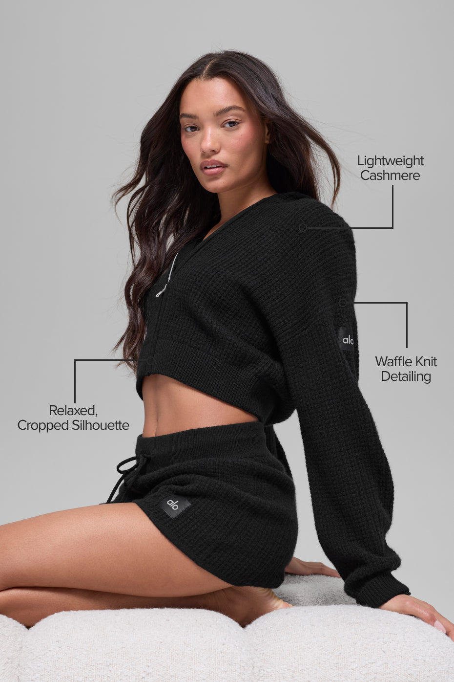 Alo Yoga Cashmere Plush Waffle Full Zip Hoodie - Black - imagen 2