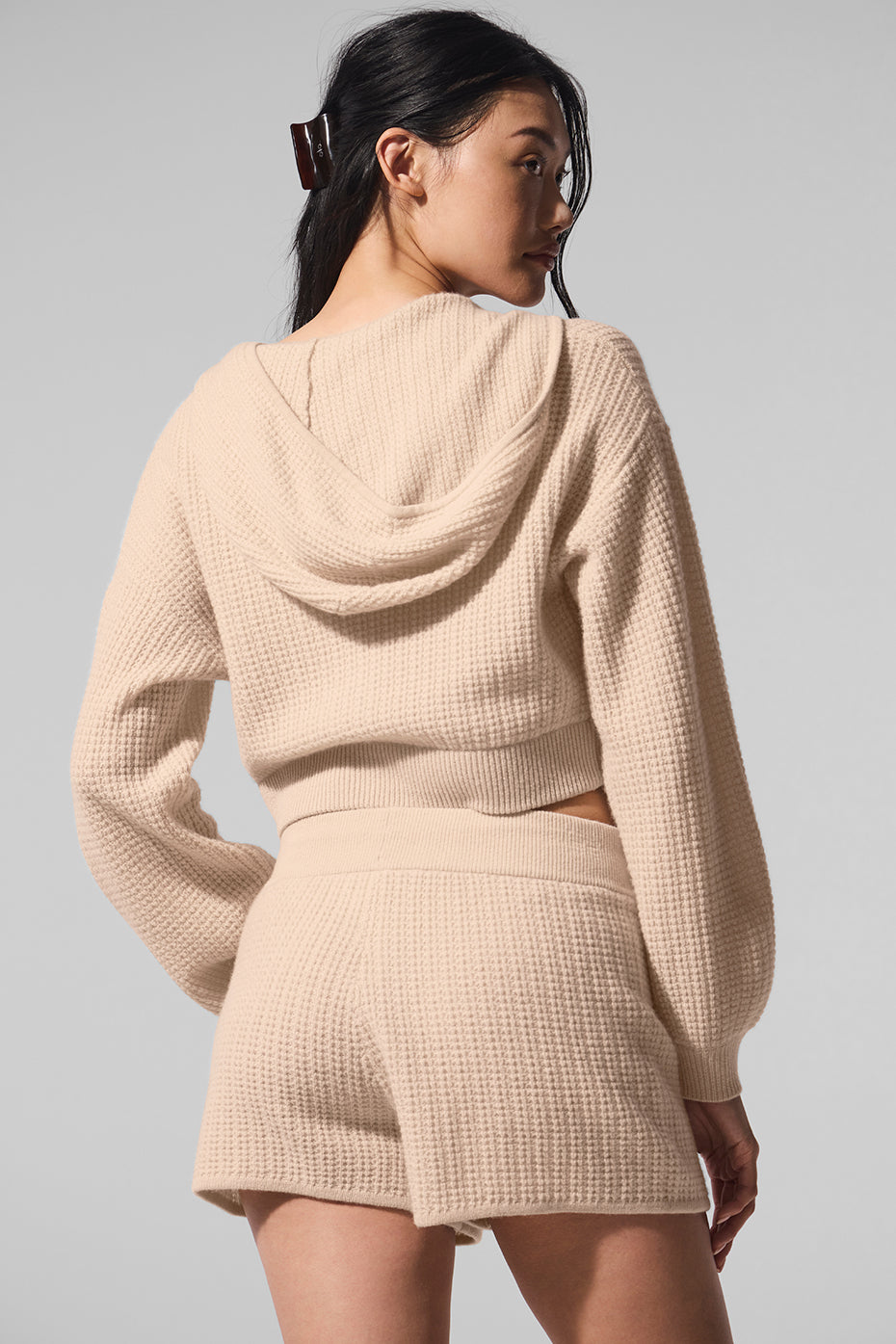 Alo Yoga Cashmere Plush Waffle Full Zip Hoodie - Macadamia Blush - imagen 5