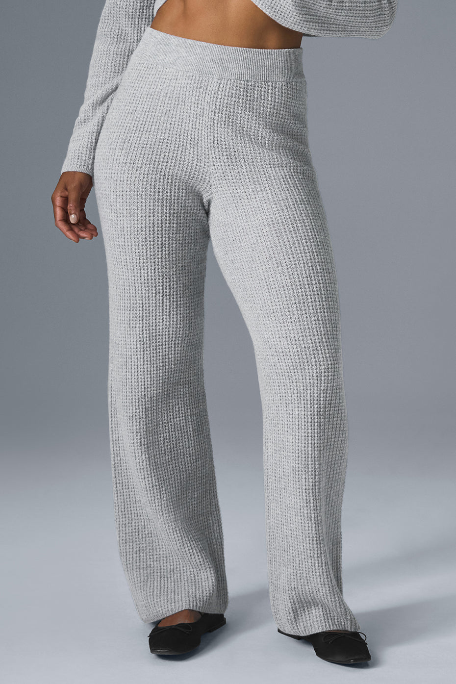 Alo Yoga Cashmere High-Waist Plush Waffle Pant - Athletic Heather Grey - imagen 1