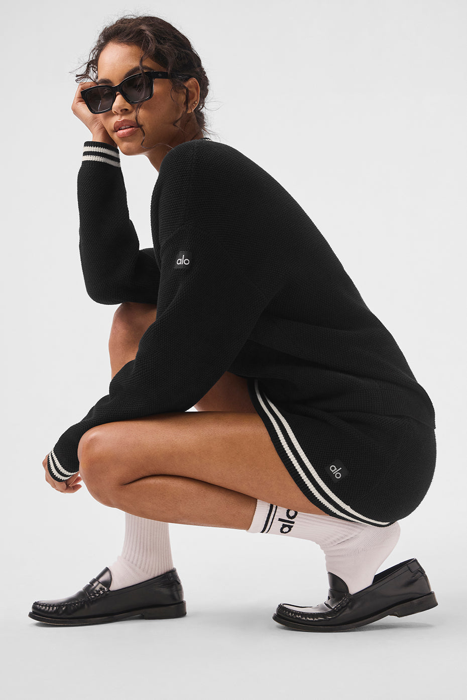 Alo Yoga Tennis Club Sweater Knit Cardigan - Black/Ivory - imagen 4