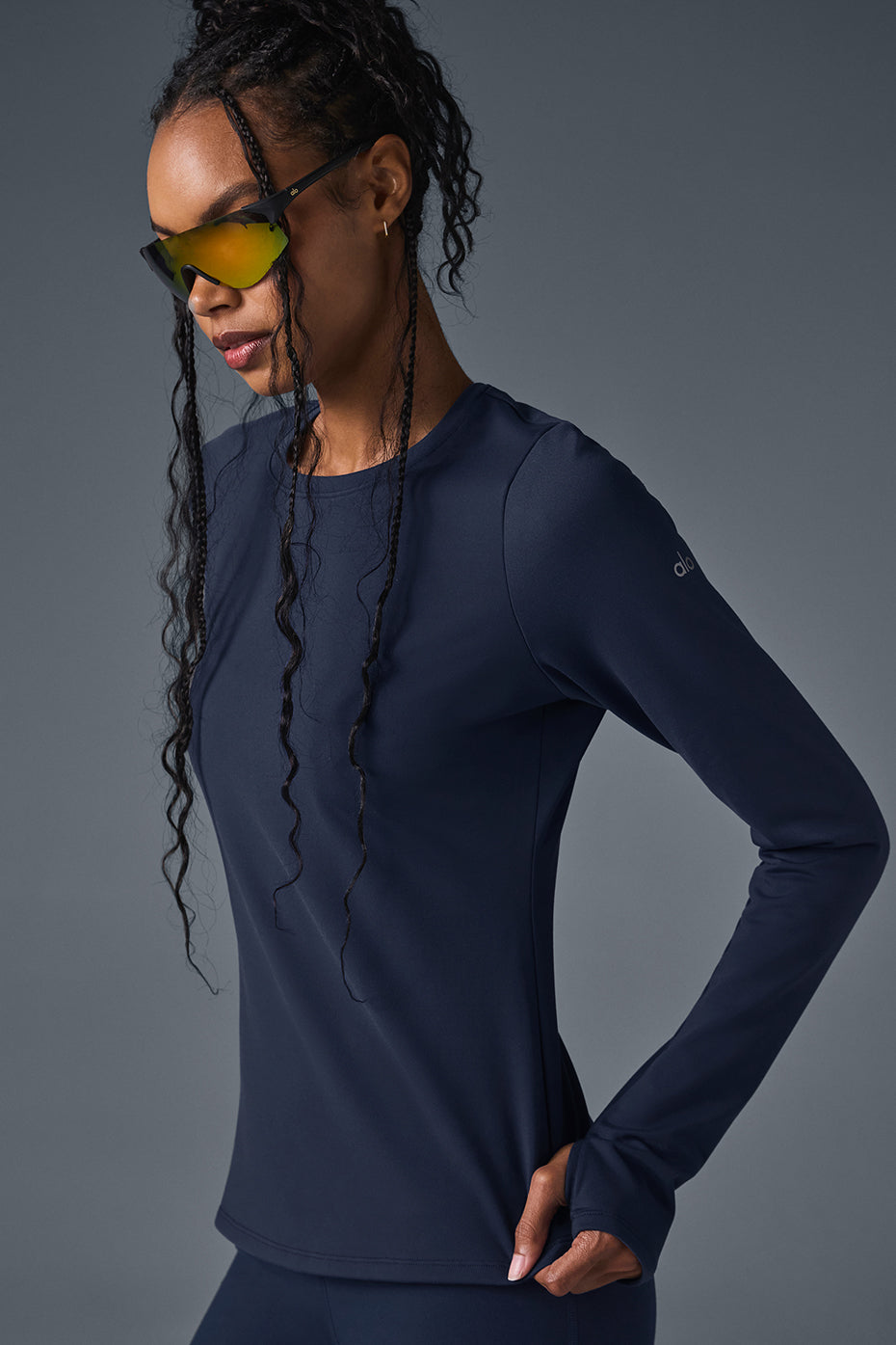 Alo Yoga Airbrush Winter Warm Nocturne Long Sleeve - Navy - imagen 3