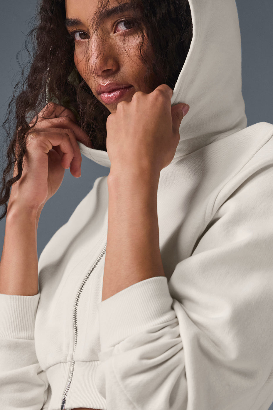 Alo Yoga Sweet Escape Zip Up Hoodie - Ivory - imagen 4