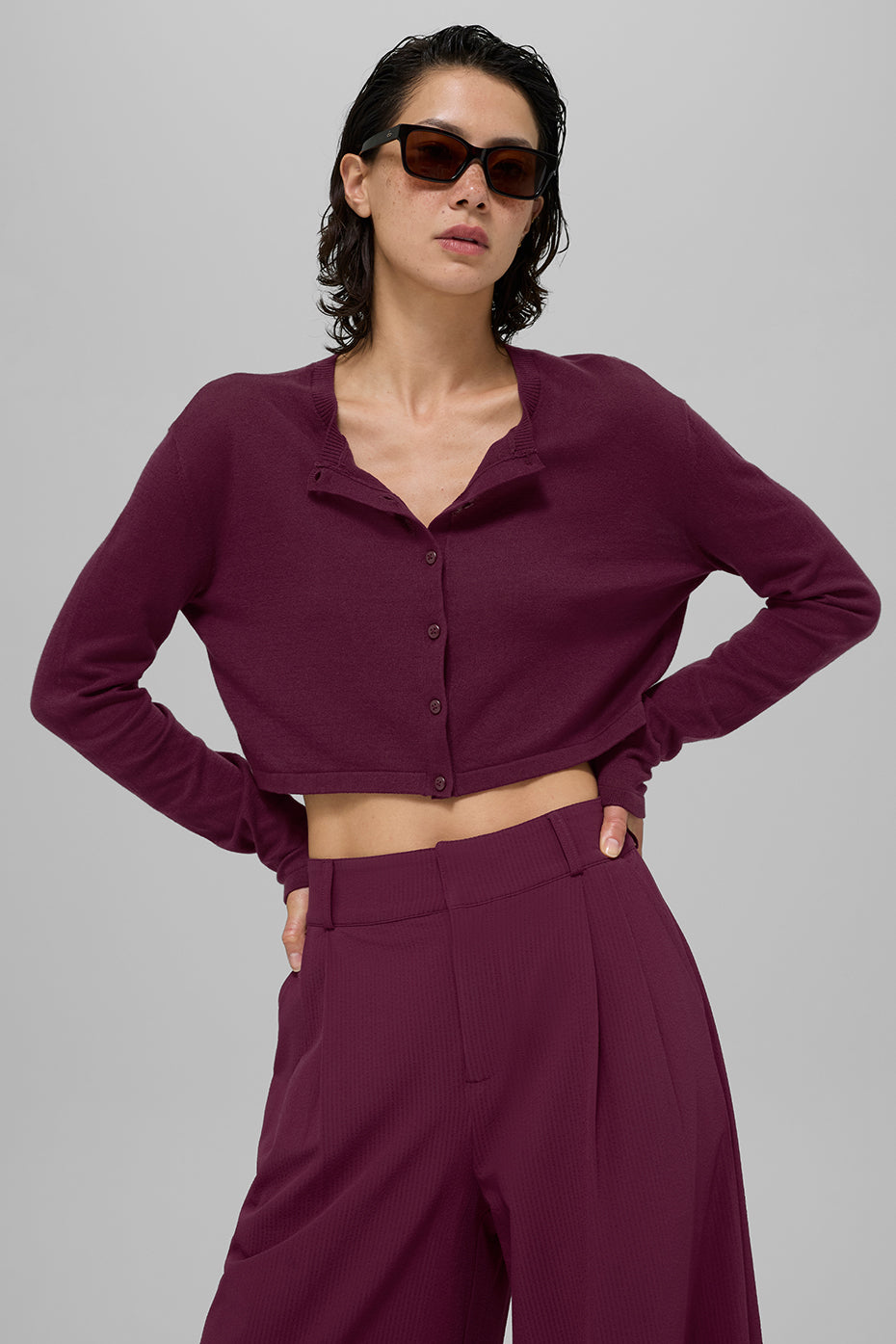 Alo Yoga Supernatural Sweater Cardigan - Burgundy - imagen 1