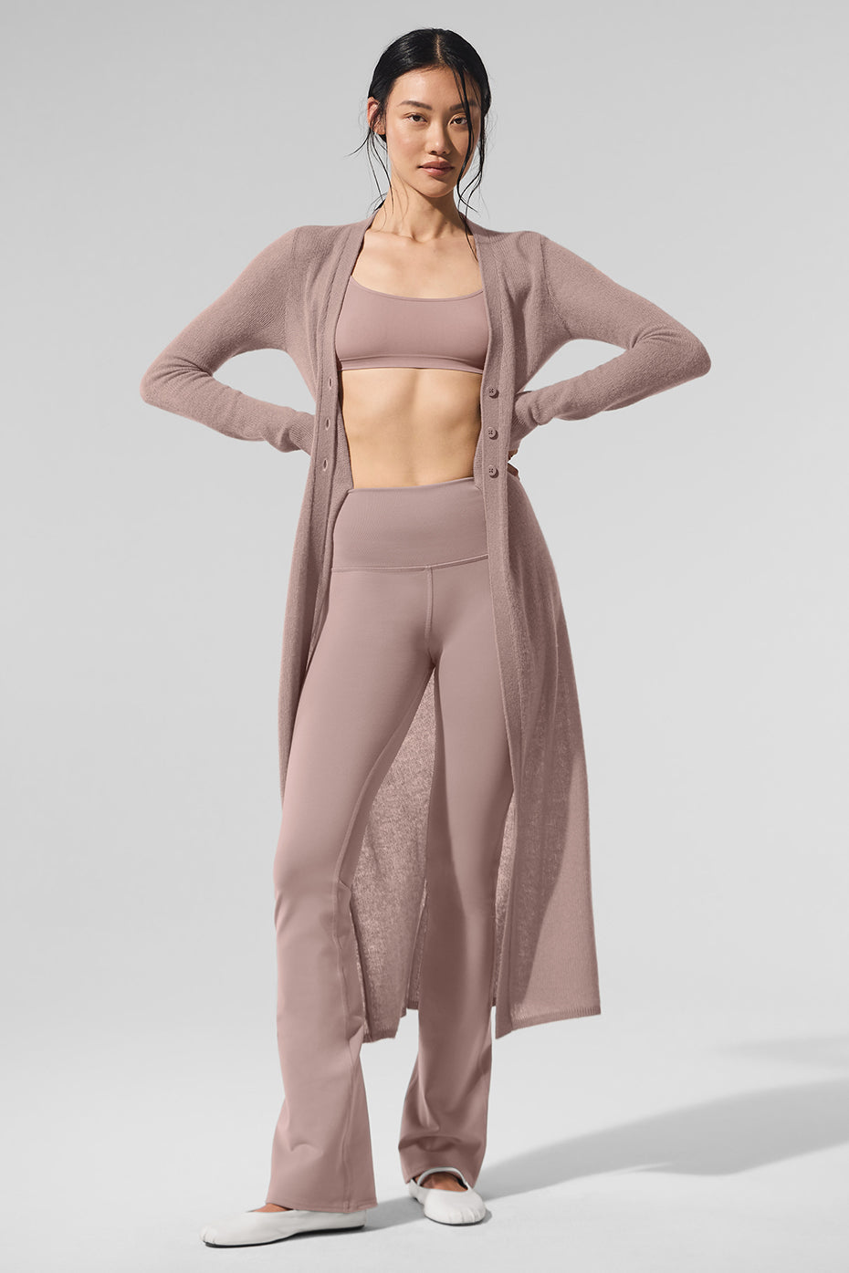 Alo Yoga Sheer Cashmere Long Cardigan - Taupe - imagen 1