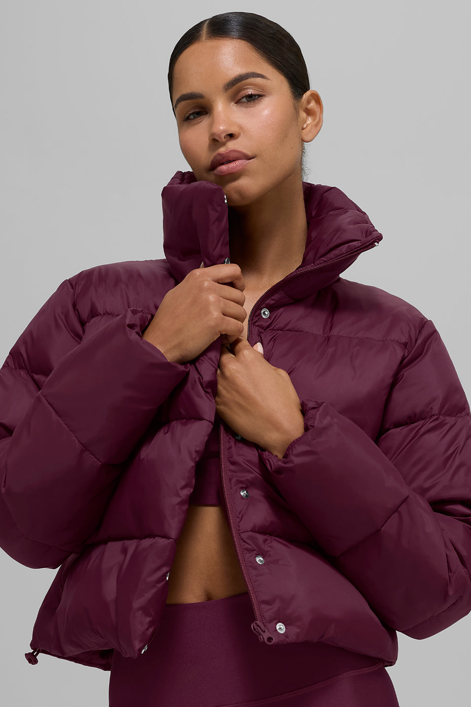 Alo Yoga Gold Rush Puffer - Burgundy - imagen 2
