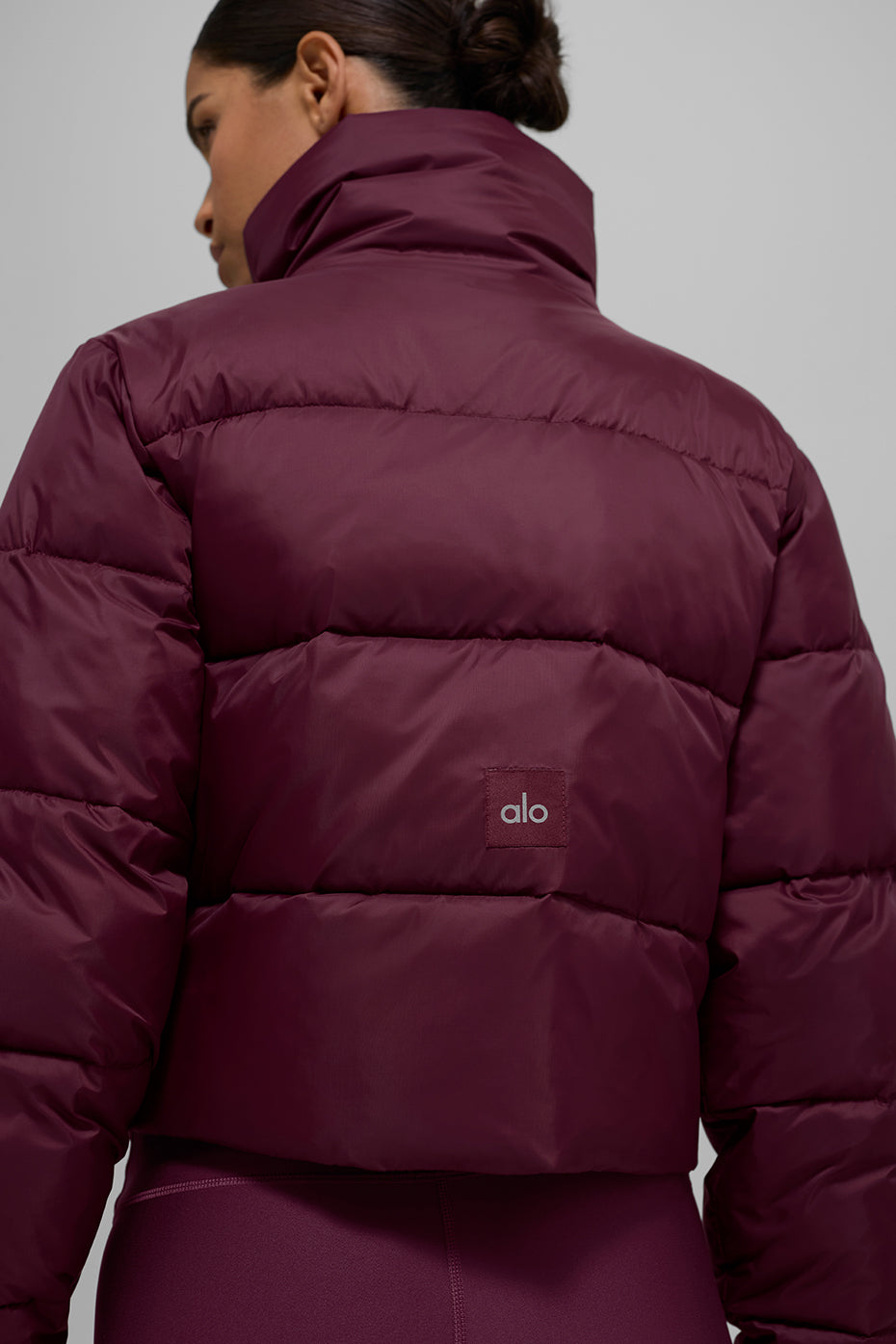 Alo Yoga Gold Rush Puffer - Burgundy - imagen 3