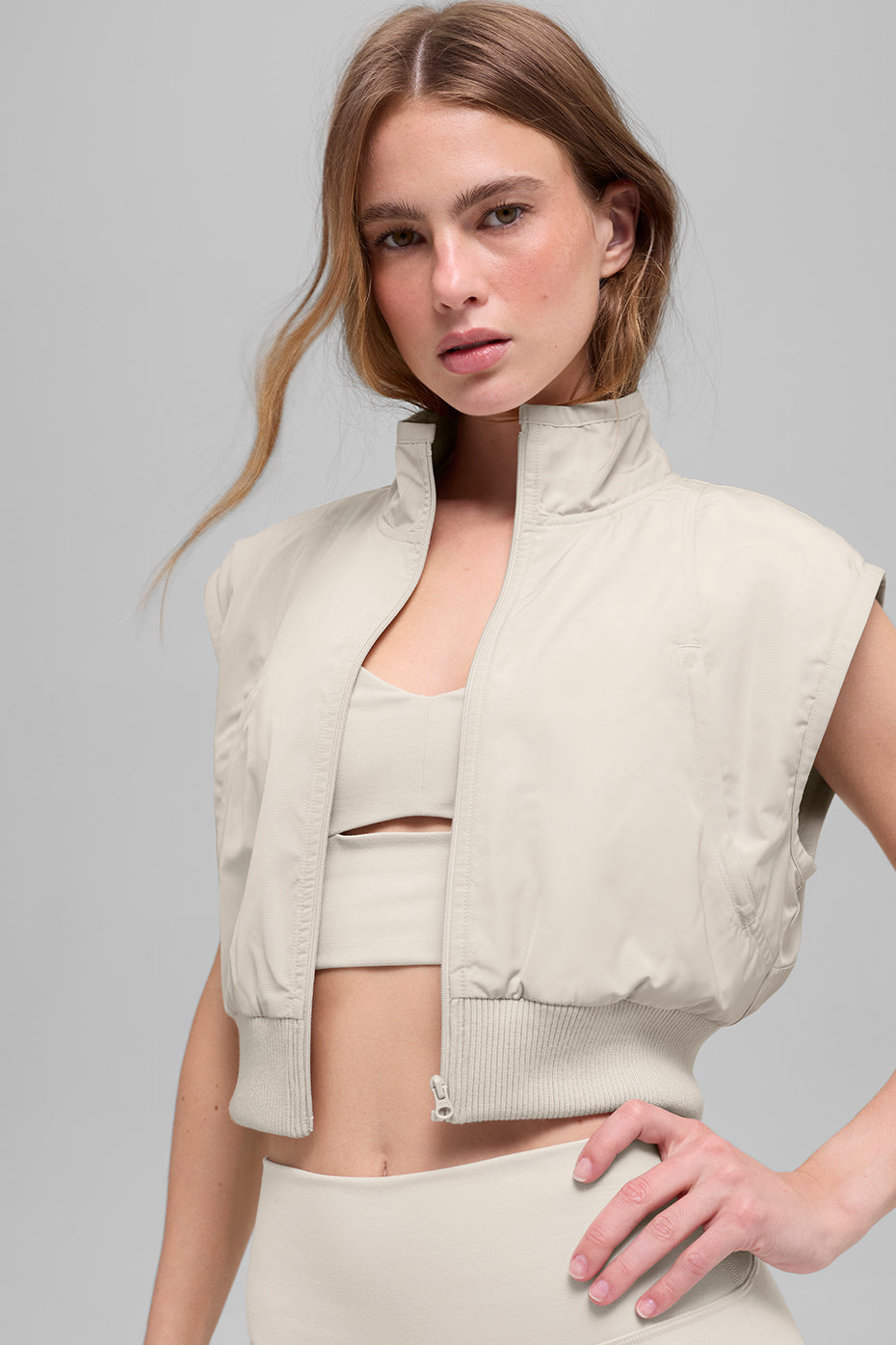 Alo Yoga In Motion Vest - Bone - imagen 1