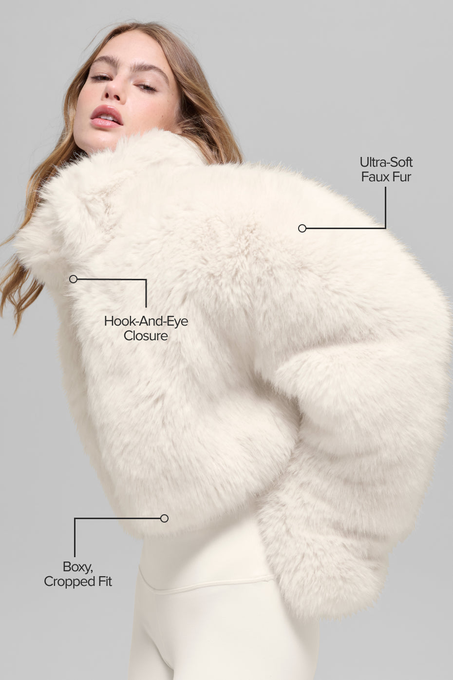 Alo Yoga Opulent Faux Fur Cropped Jacket - Ivory - imagen 2