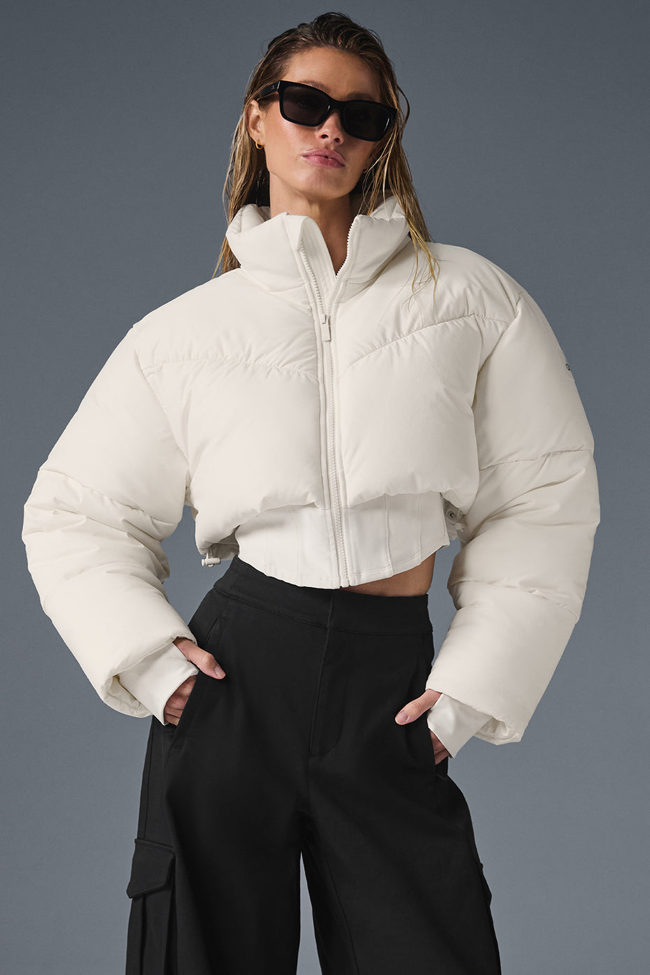 Alo Yoga Main Act Corset Puffer - Ivory/Ivory - imagen 1