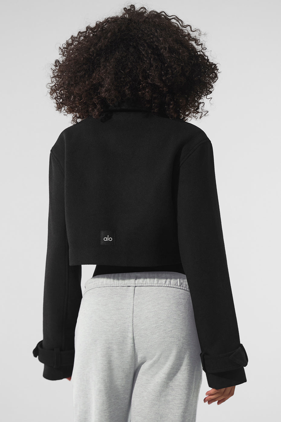 Alo Yoga Wool Cropped Metro Trench - Black - imagen 3
