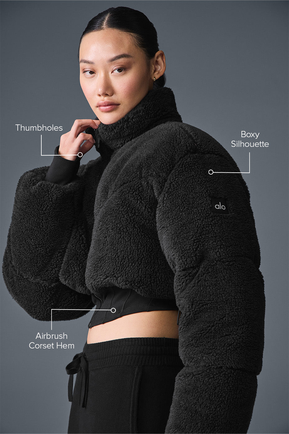 Alo Yoga Sherpa Main Act Corset Puffer - Black - imagen 2