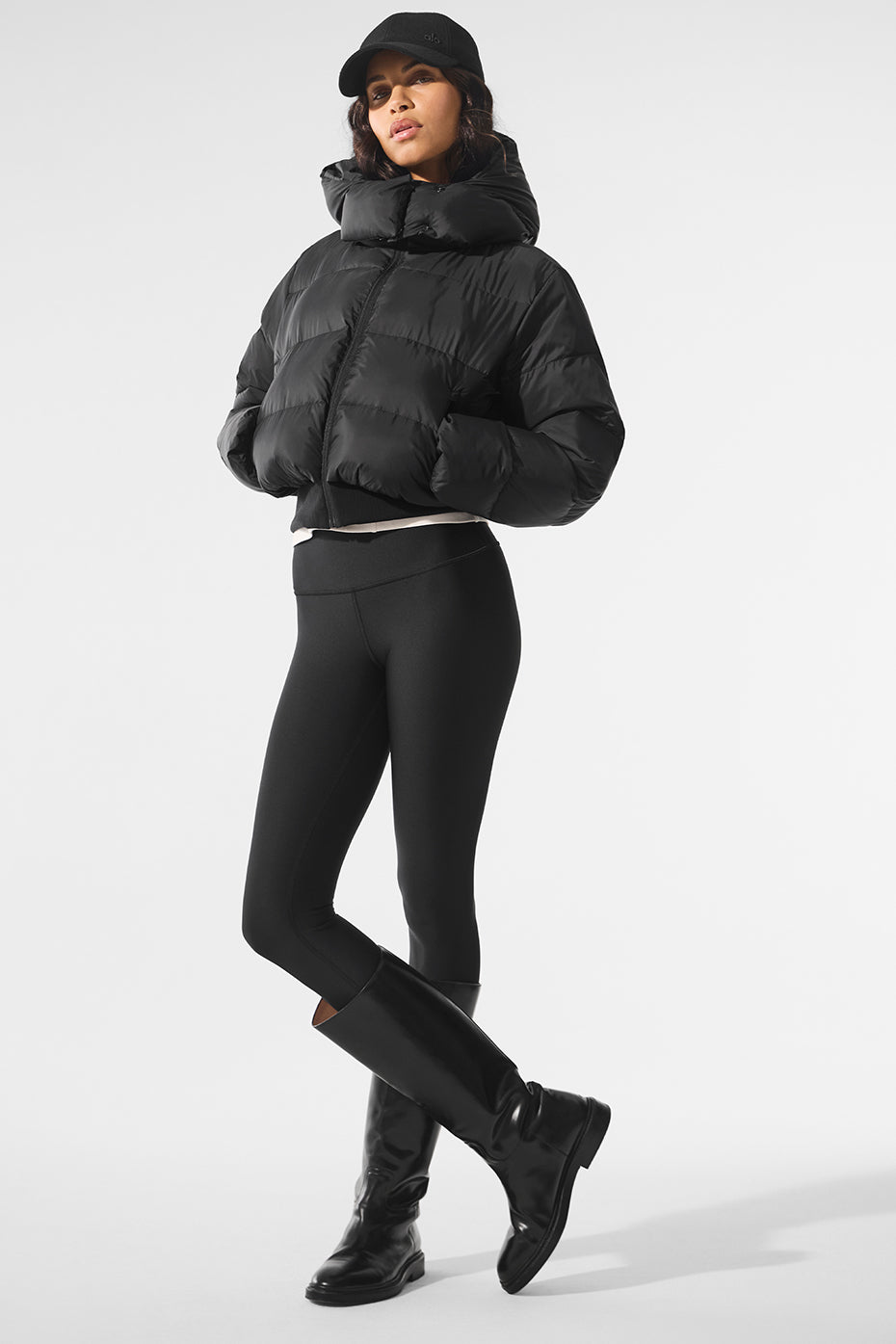 Alo Yoga Foxy Puffer Jacket - Black - imagen 4