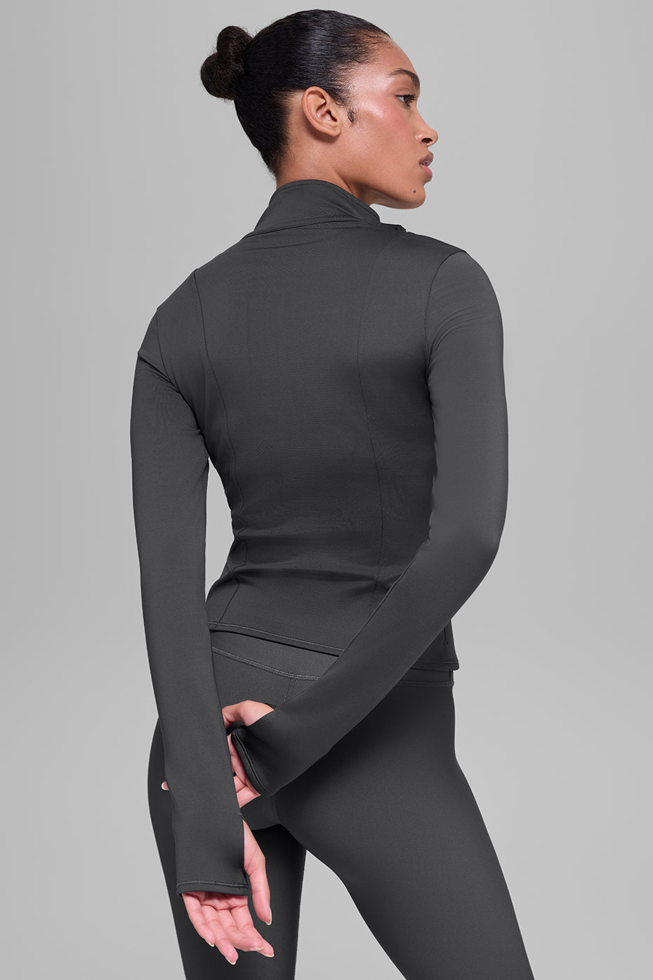 Alo Yoga Airlift Winter Warm Radiant Full-Zip Jacket - Anthracite - imagen 3