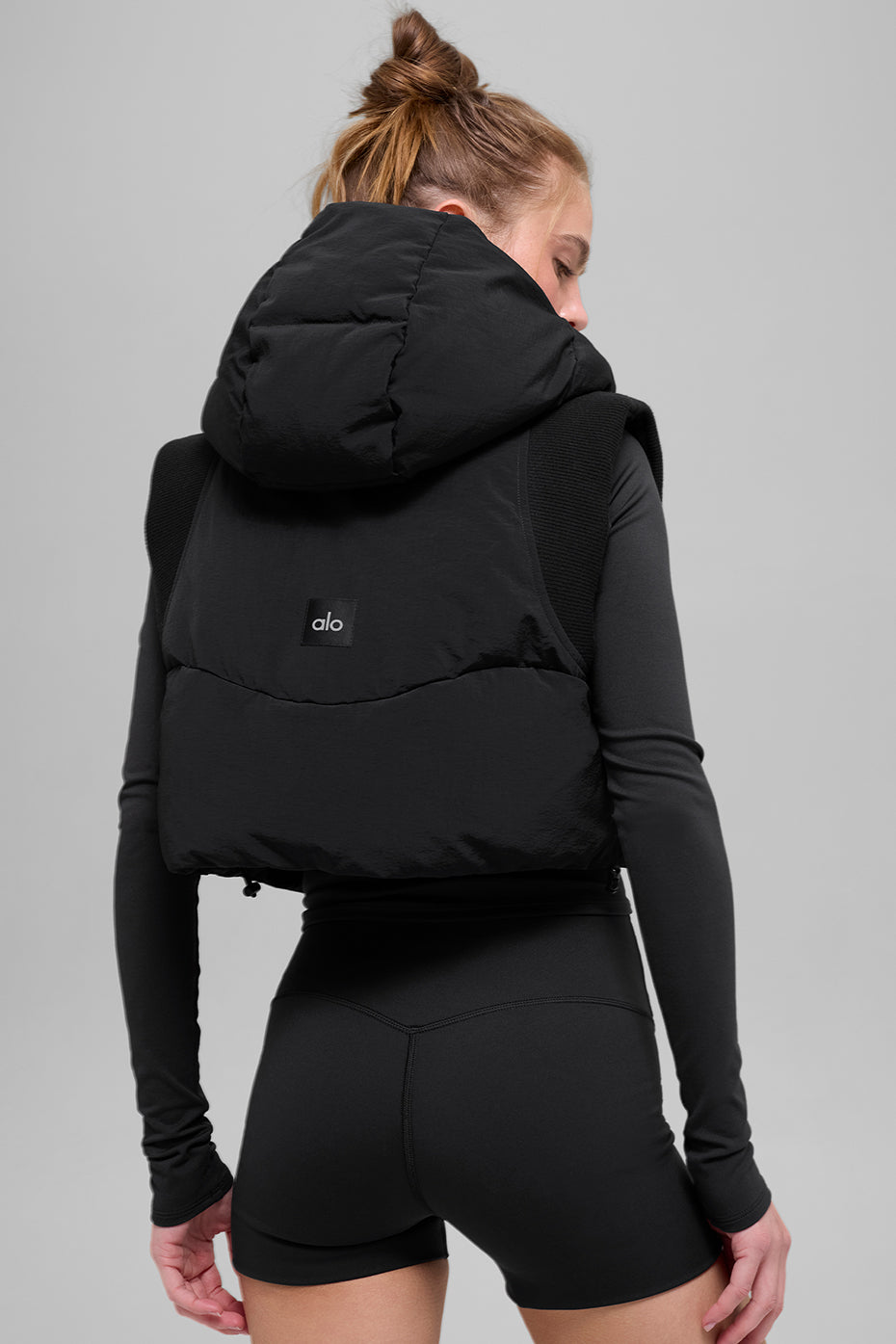 Alo Yoga Fast Lane Puffer Vest - Black - imagen 4