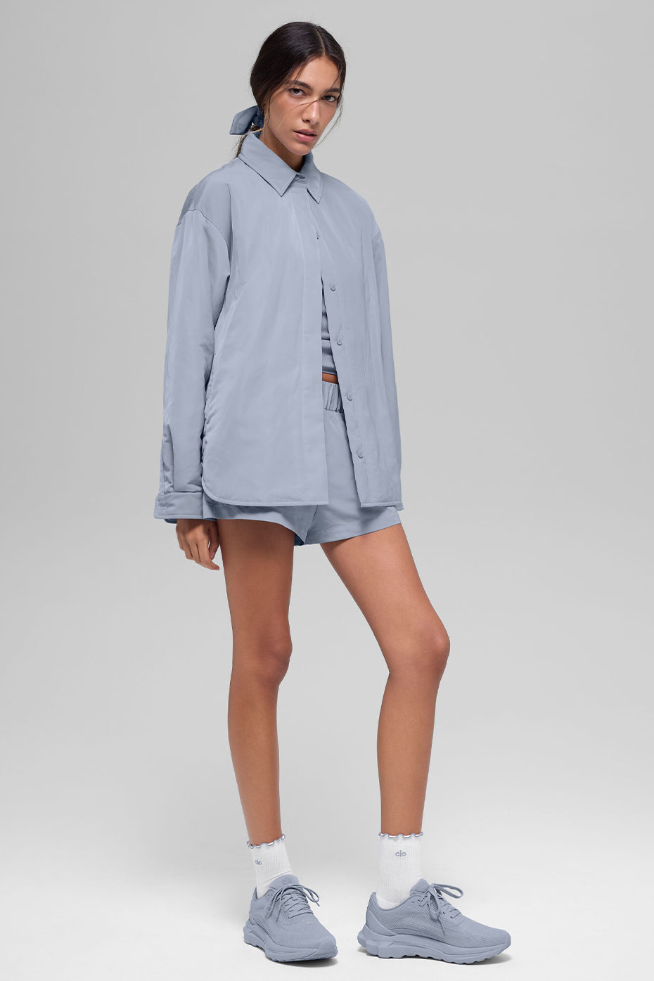 Alo Yoga Socialite Shacket - Winter Frost - imagen 4