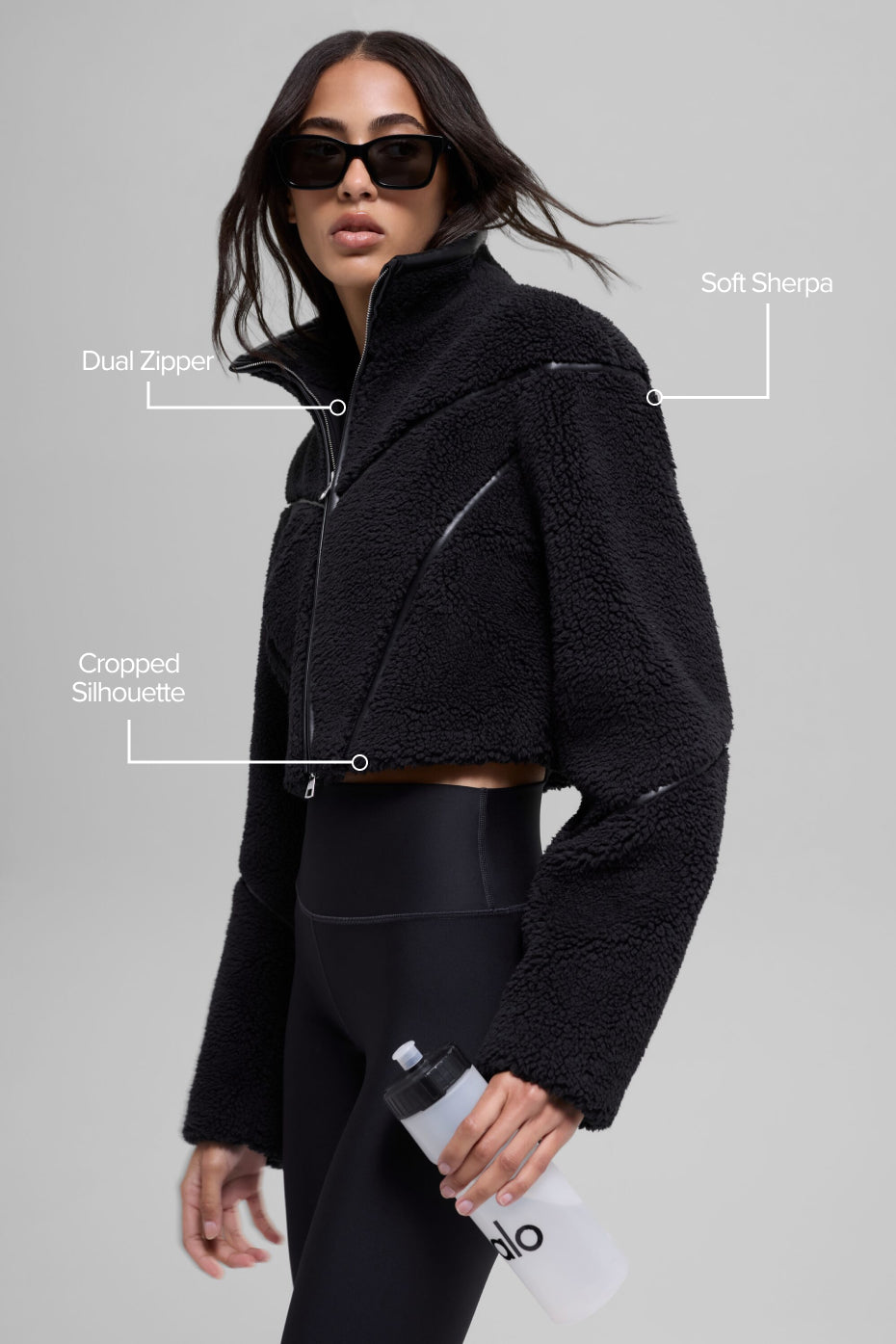 Alo Yoga Sherpa Cropped Slope Side Jacket - Black - imagen 2