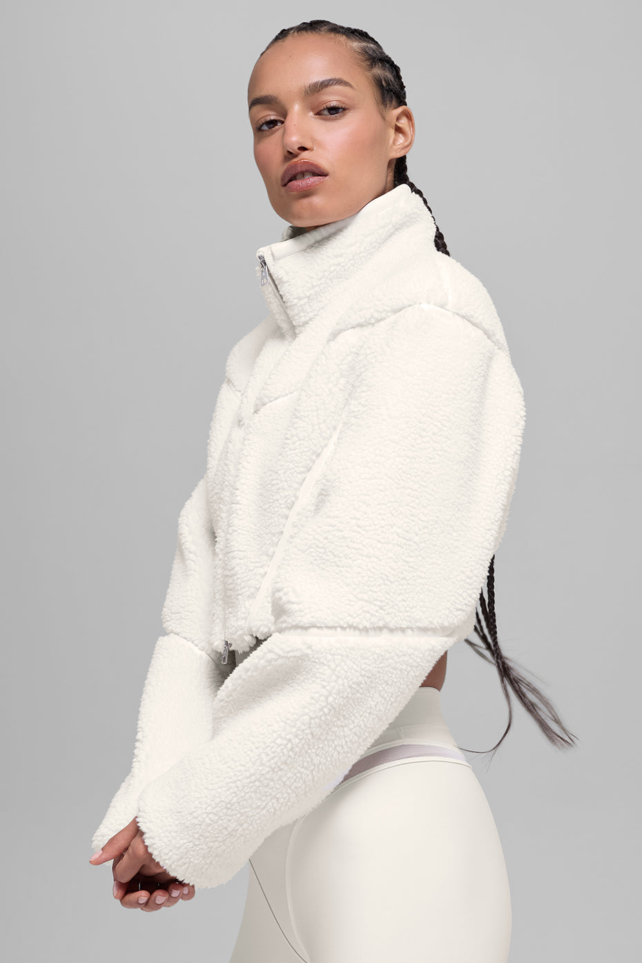 Alo Yoga Sherpa Cropped Slope Side Jacket - Ivory - imagen 3