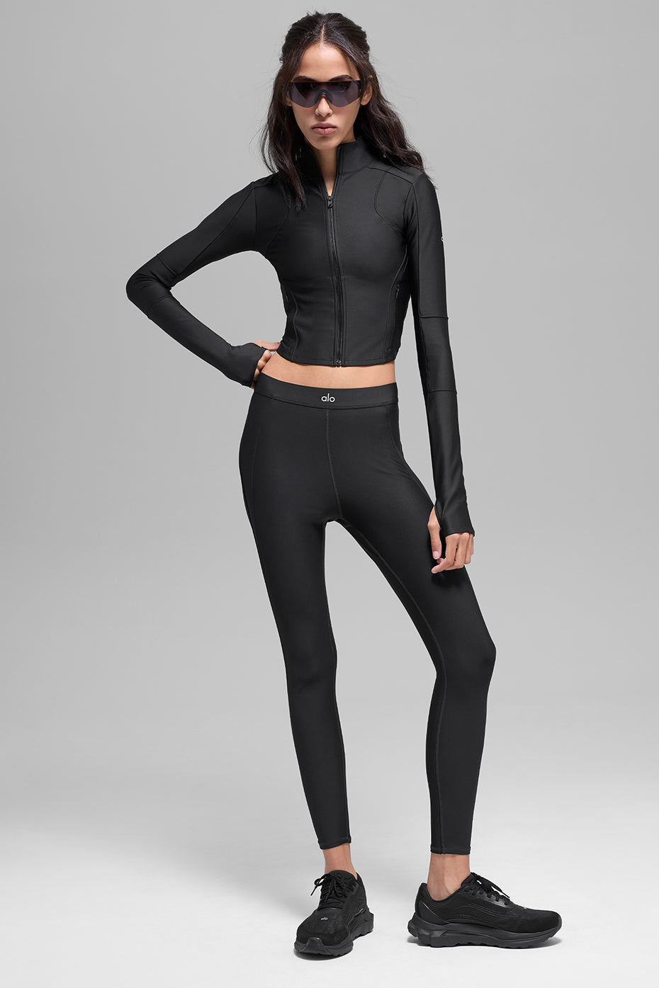 Alo Yoga Airlift Ignite Zip Up Jacket - Black - imagen 5