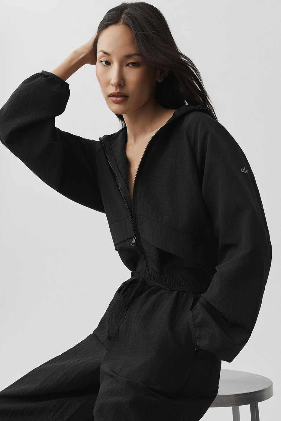 Alo Yoga Ripstop Electric Jacket - Black - imagen 3