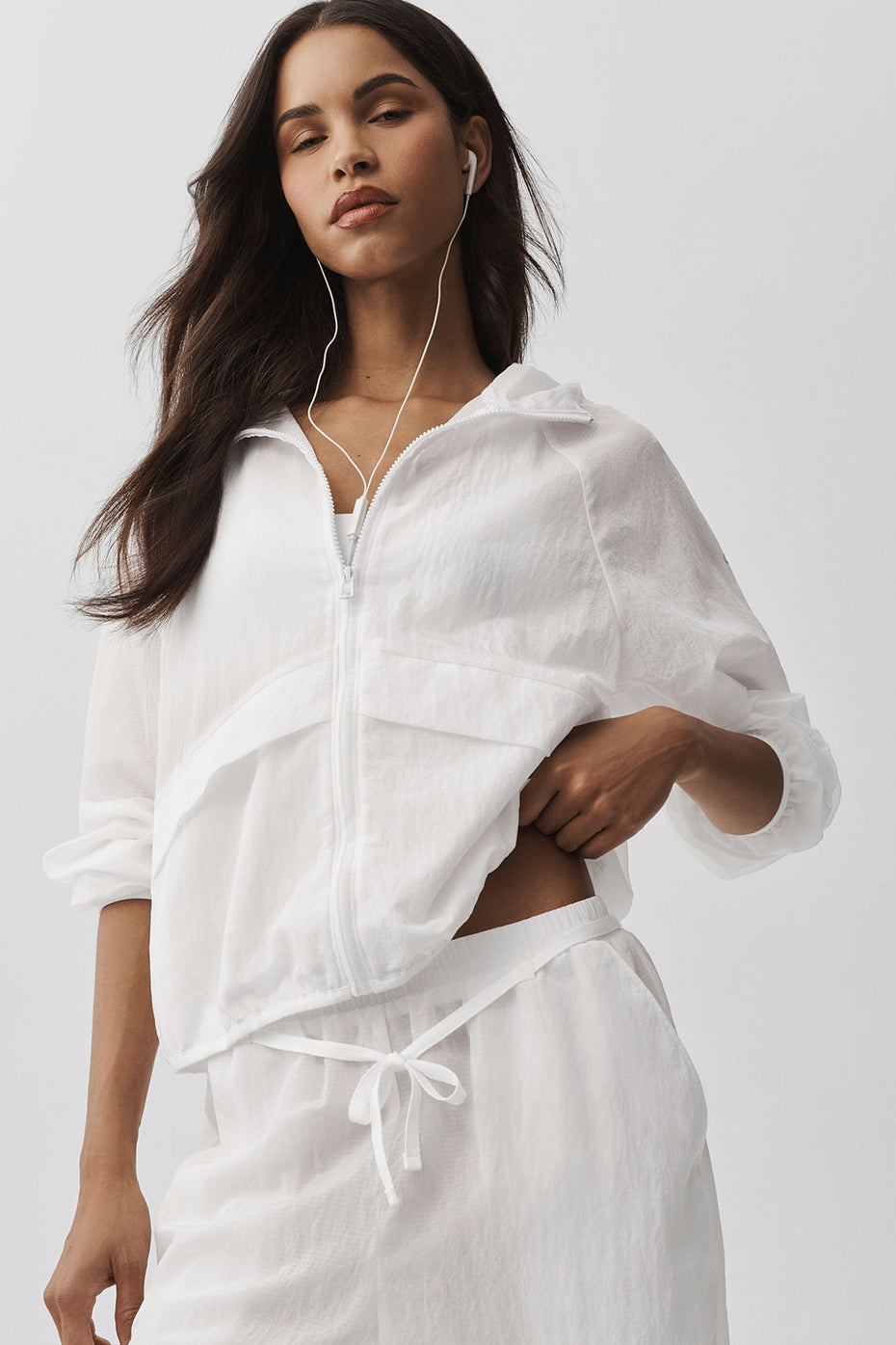 Alo Yoga Ripstop Electric Jacket - White - imagen 3