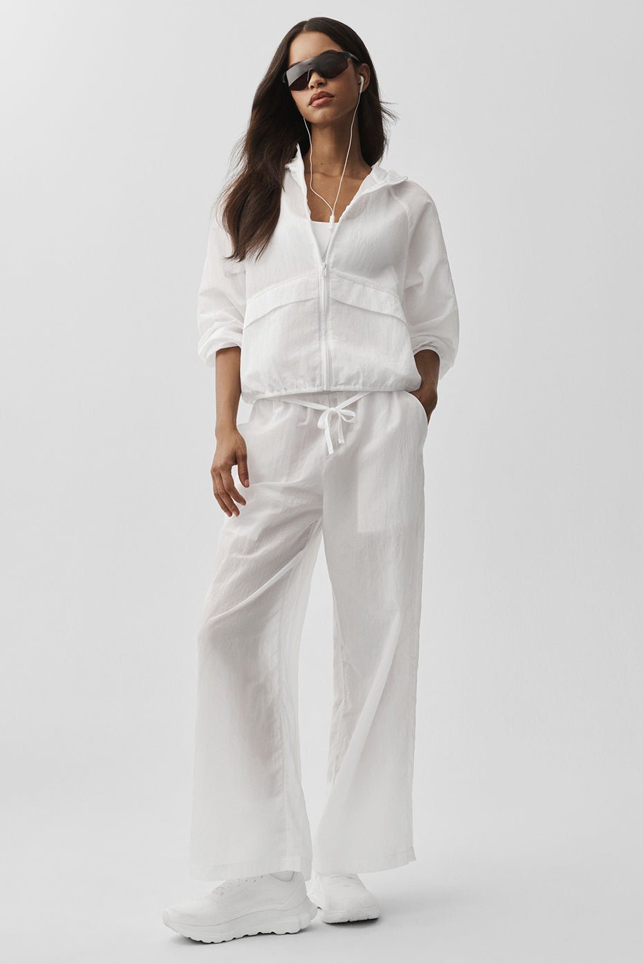 Alo Yoga Ripstop Electric Jacket - White - imagen 6