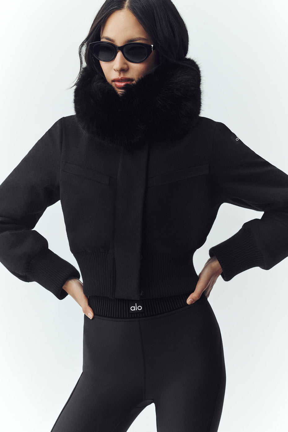 Alo Yoga Wool Blend Bunny Slope Jacket - Black - imagen 2