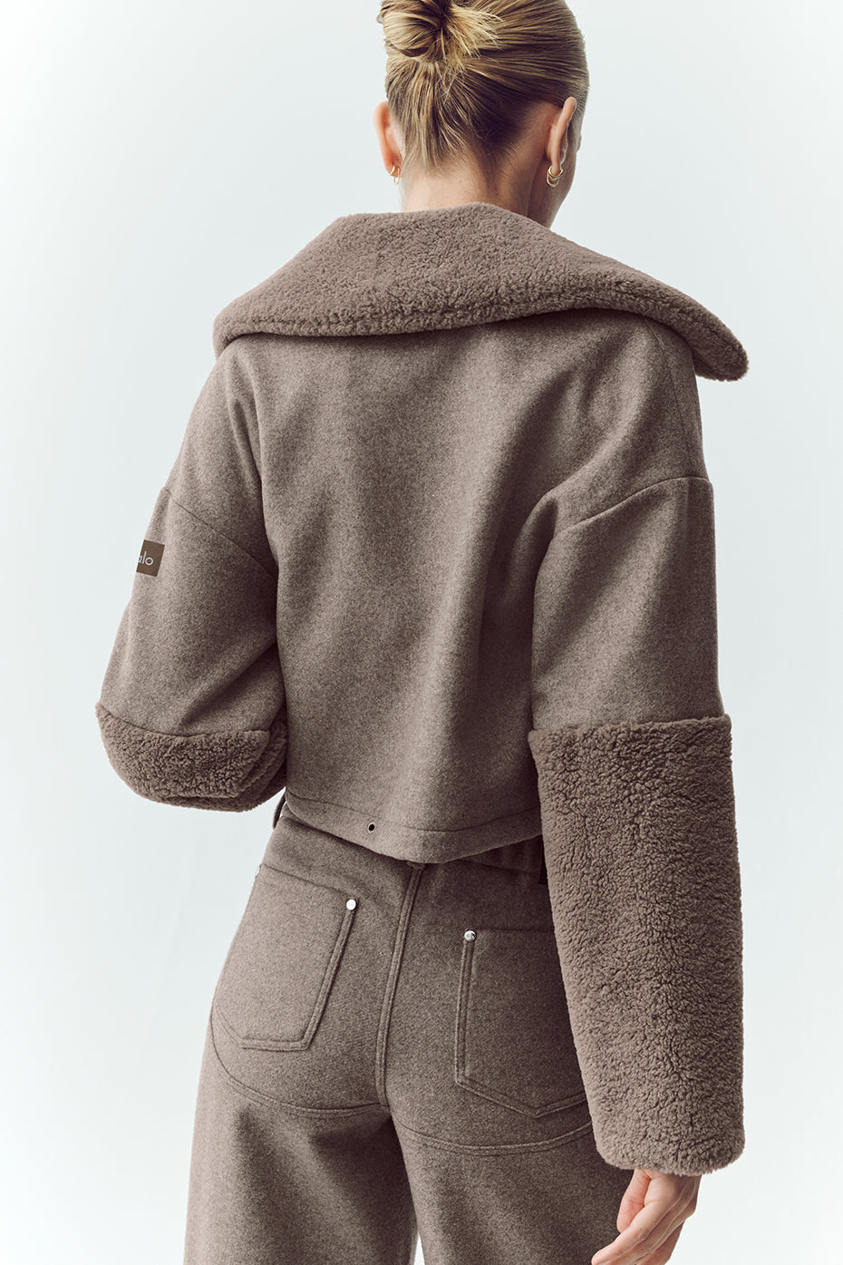 Alo Yoga Wool Blend Nightfall Bomber - Alpine Cocoa Heather - imagen 2