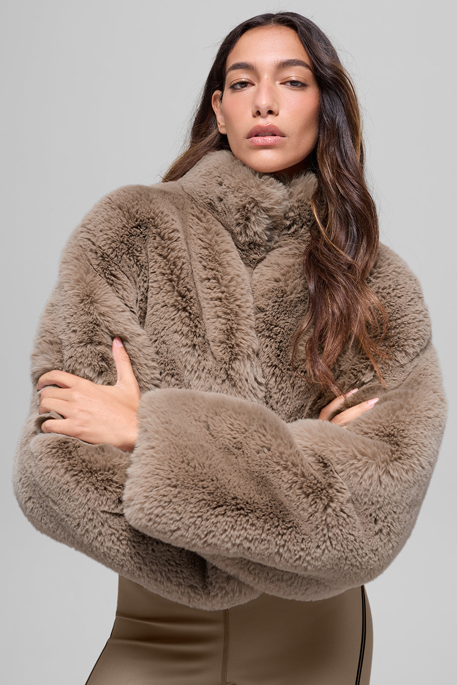 Alo Yoga Faux Fur Allure Jacket - Oat - imagen 1