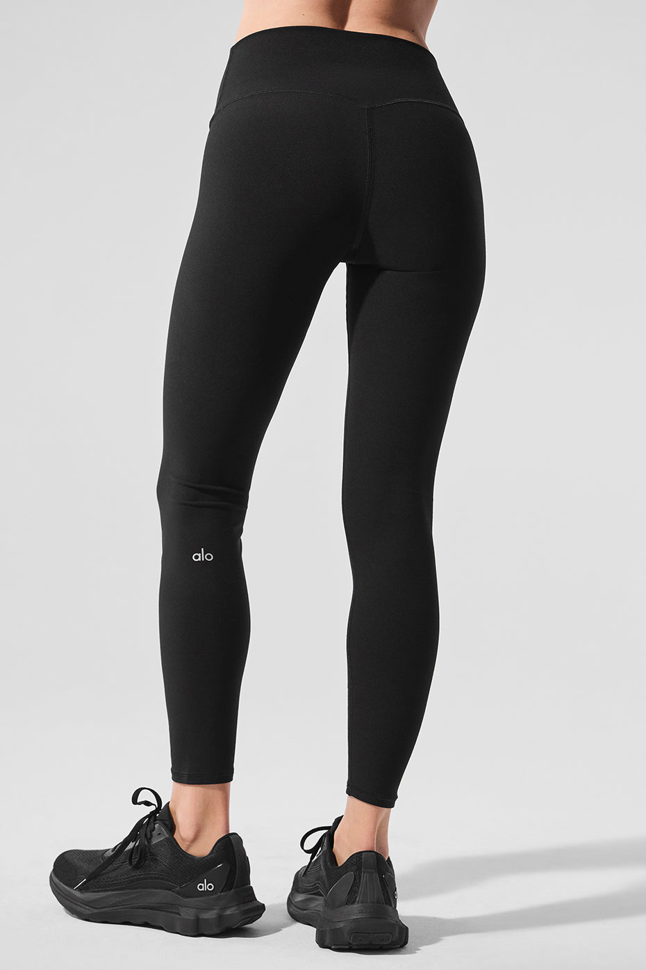 Alo Yoga Alosoft High-Waist 7/8 Highlight Legging - Black - imagen 2